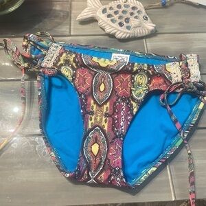 NWOT  🌴 Lucky Brand Multi Paisley Bikini Bottoms